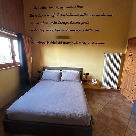 Chalet Chapeau Rar Castel Condino Zewnętrze zdjęcie
