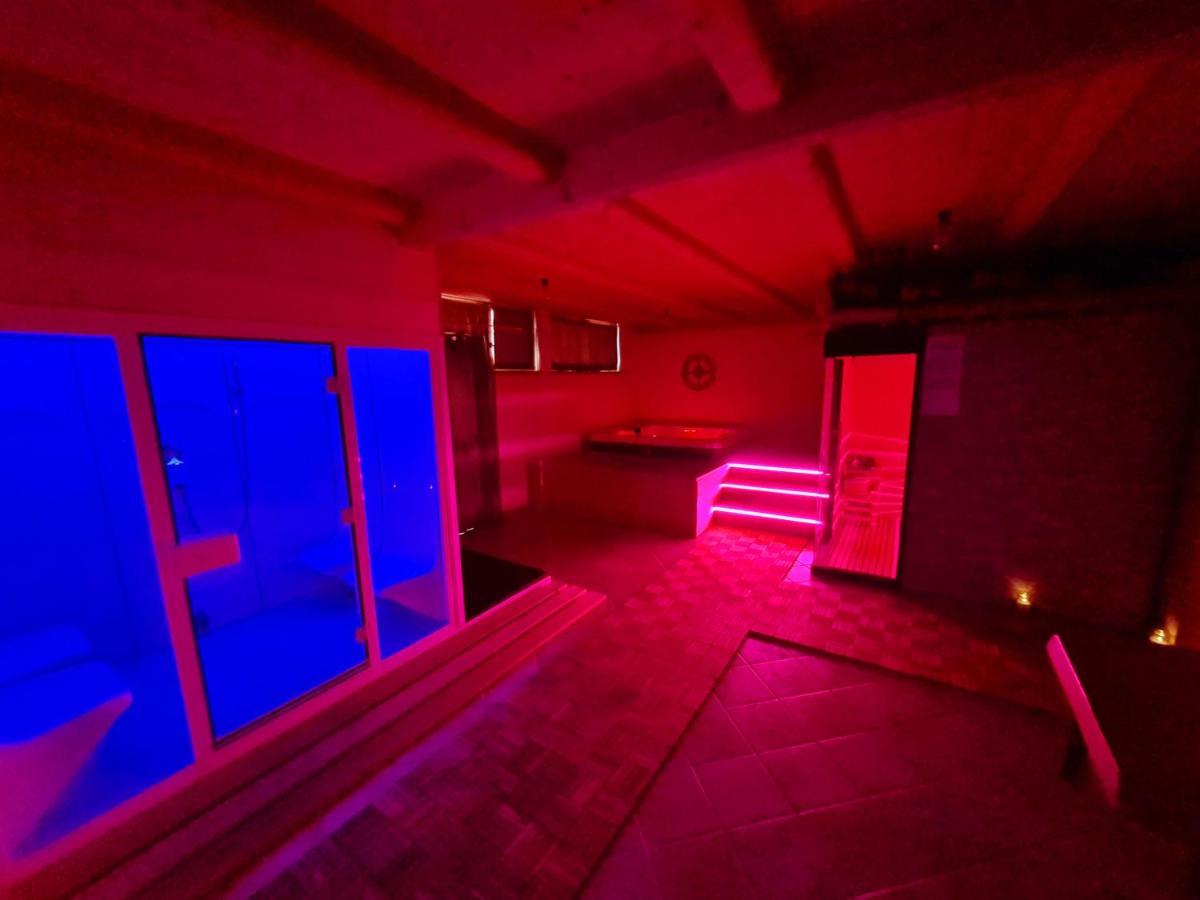 Chalet Chapeau Rar Castel Condino Zewnętrze zdjęcie